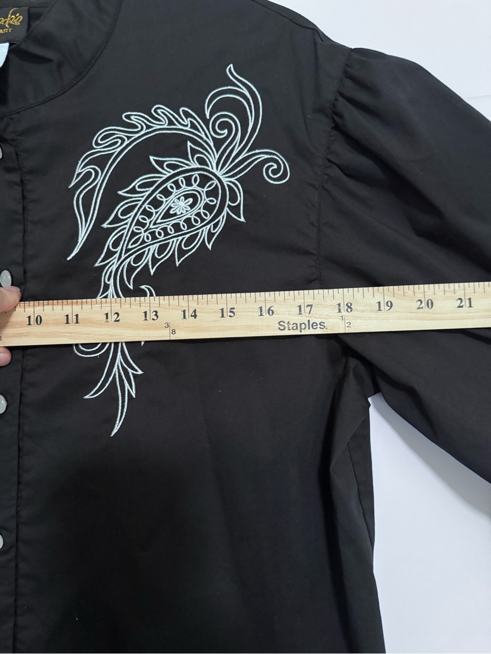 Bob Mackie Black Blouse with White Paisley Embroidery Accents - Picture 9 of 9